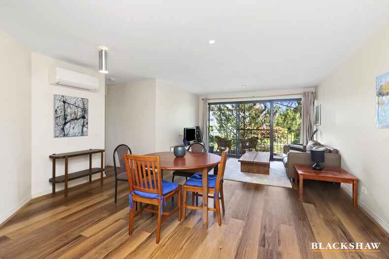 28/15 Tench Street Kingston