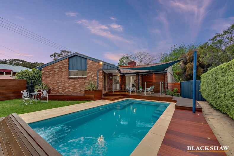 81 Chataway Crescent Fadden 81 Chataway Crescent Fadden