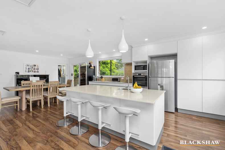 4 Horsley Crescent Melba 4 Horsley Crescent Melba