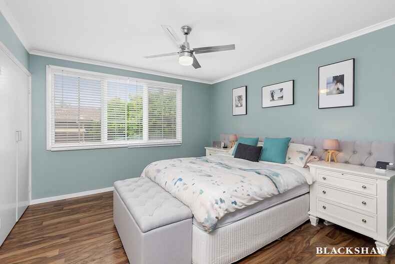 4 Horsley Crescent Melba 4 Horsley Crescent Melba