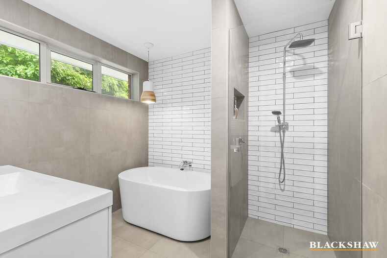 4 Horsley Crescent Melba 4 Horsley Crescent Melba