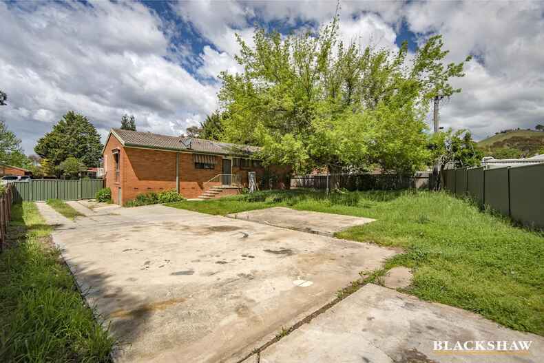 11 Yaldwyn Place Kambah 11 Yaldwyn Place Kambah