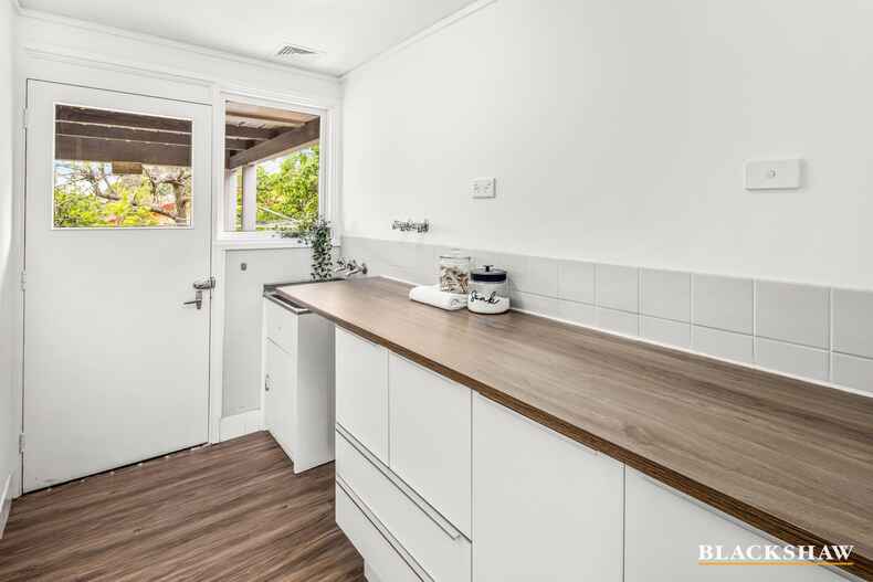 22 Antares Crescent Giralang 22 Antares Crescent Giralang