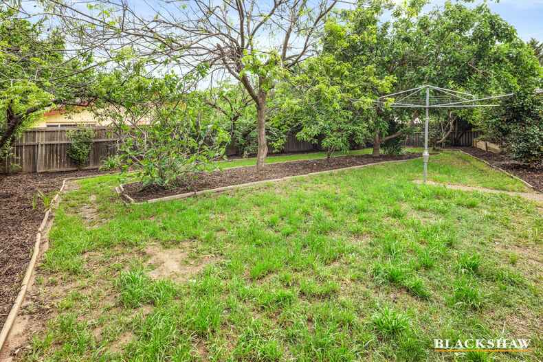 22 Antares Crescent Giralang 22 Antares Crescent Giralang