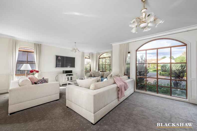 21 Winser Crescent Kambah 21 Winser Crescent Kambah