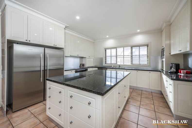 21 Winser Crescent Kambah 21 Winser Crescent Kambah