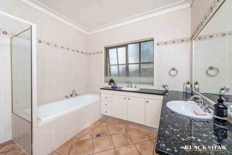 21 Winser Crescent Kambah 21 Winser Crescent Kambah