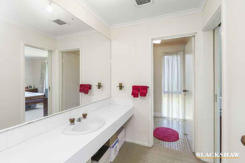 34 Osburn Drive Macgregor 34 Osburn Drive Macgregor