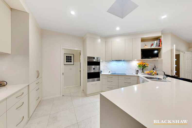 26/10 Taronga Place O'Malley