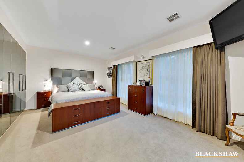 26/10 Taronga Place O'Malley