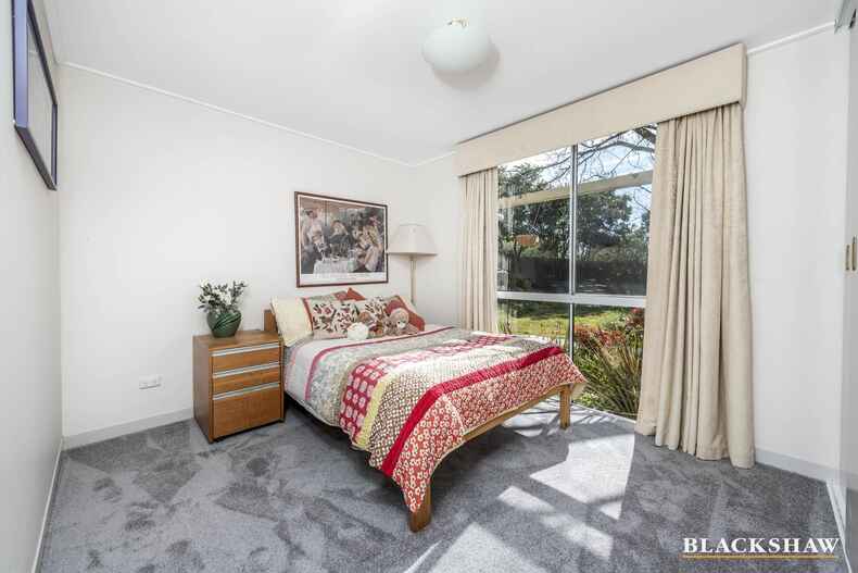 28 Shepherdson Place Isaacs 28 Shepherdson Place Isaacs