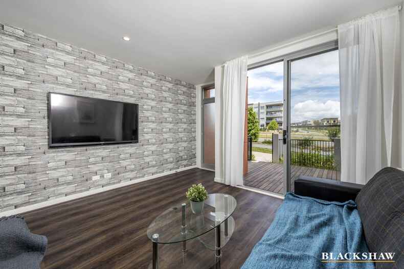 58/124 John Gorton Drive Coombs