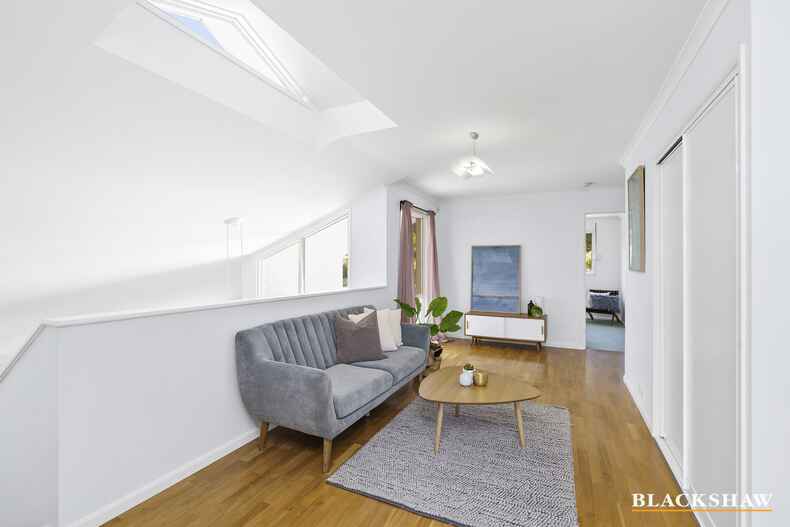 10 Mackrell Place Calwell