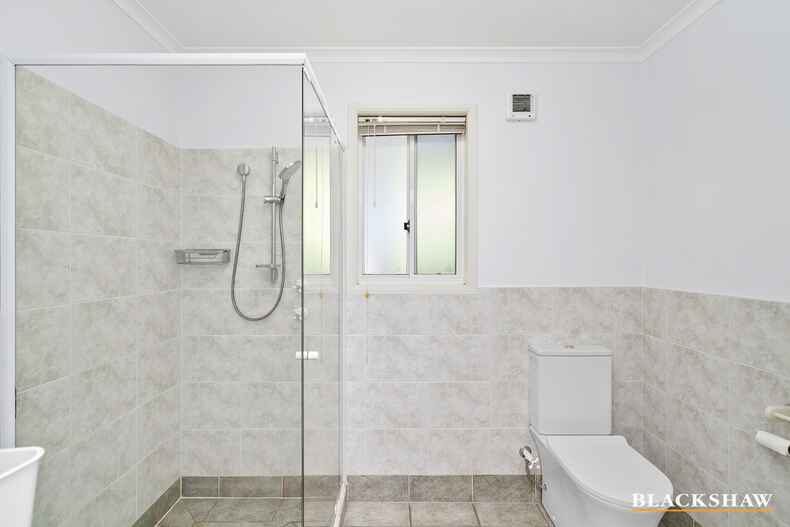 10 Mackrell Place Calwell