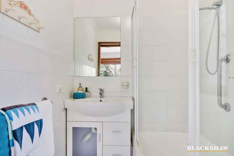 4 McBride Place Calwell 4 McBride Place Calwell