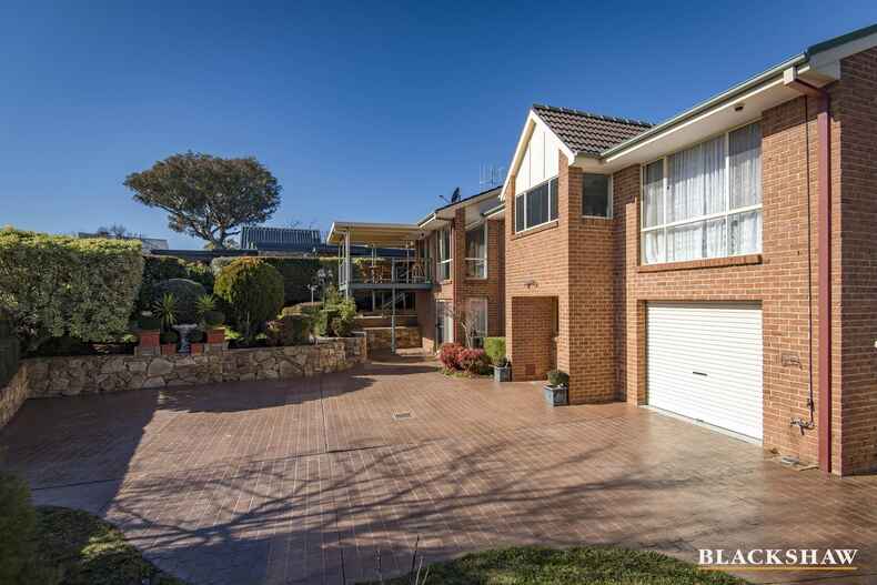 5 Naismith Place Gleneagles Kambah