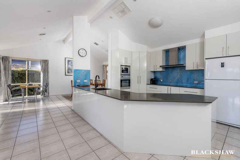 5 Naismith Place Gleneagles Kambah