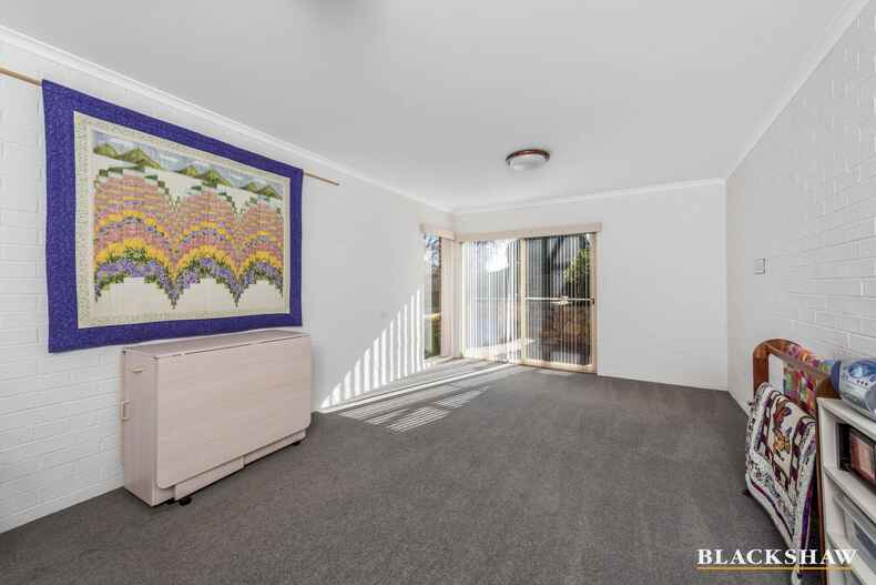 5 Naismith Place Gleneagles Kambah