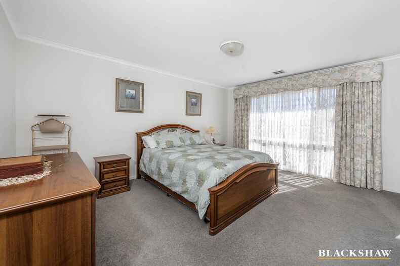 5 Naismith Place Gleneagles Kambah