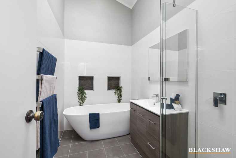 11 Carrodus Street Fraser