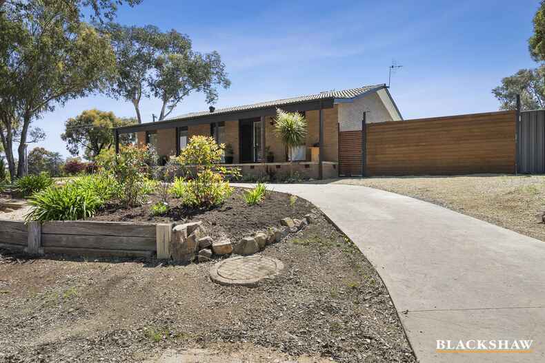 11 Carrodus Street Fraser