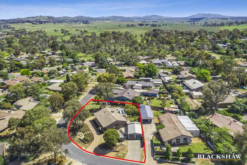 11 Carrodus Street Fraser