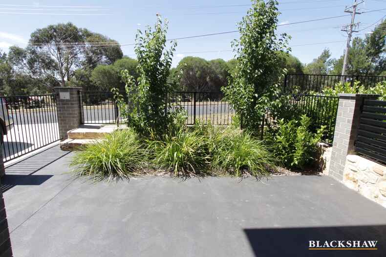 60B Henderson Road Queanbeyan