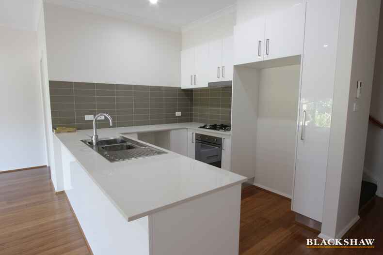 60B Henderson Road Queanbeyan
