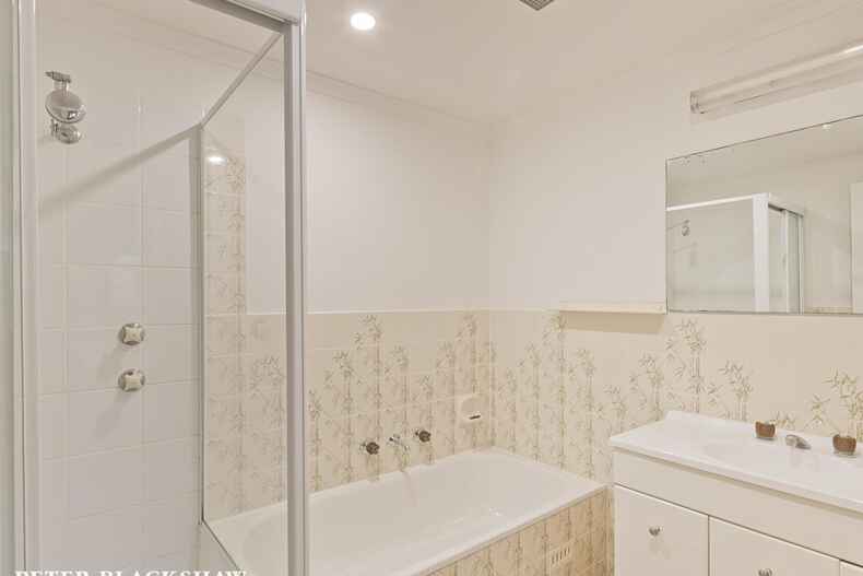 24/3 Allambee Street Reid