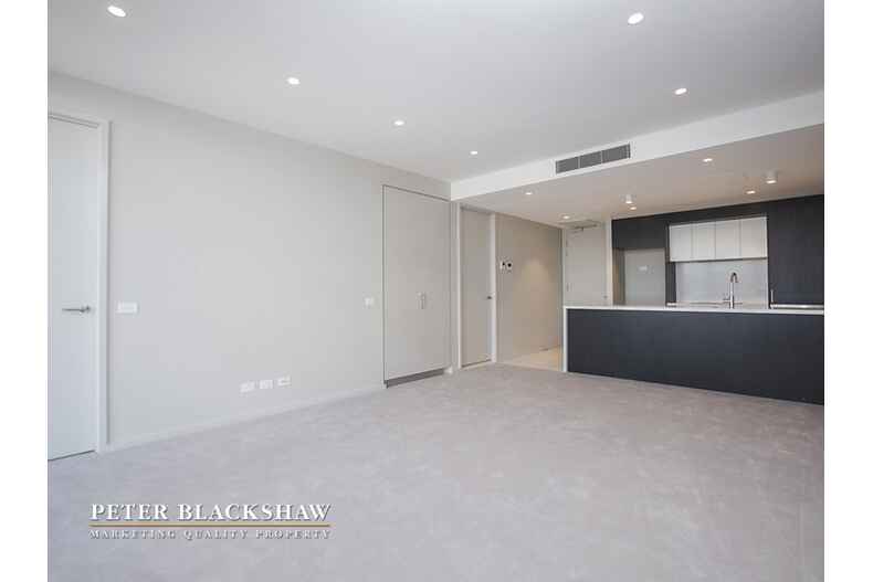 25/6 Trevillan Quay Kingston