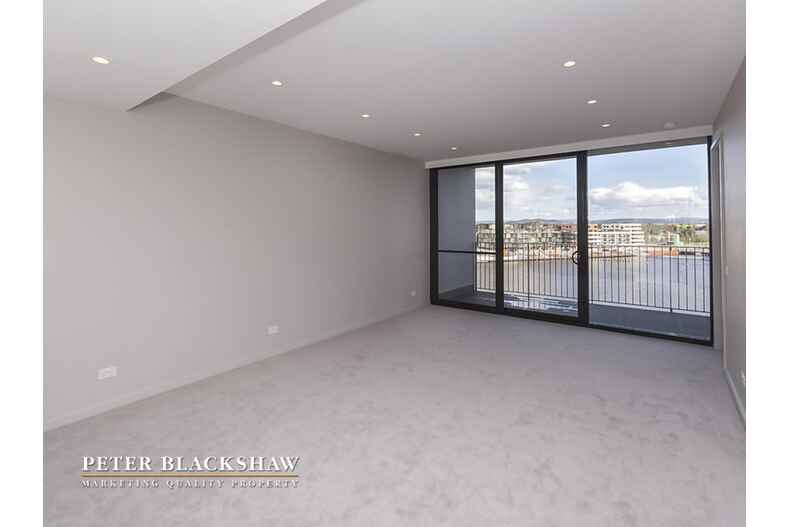 25/6 Trevillan Quay Kingston