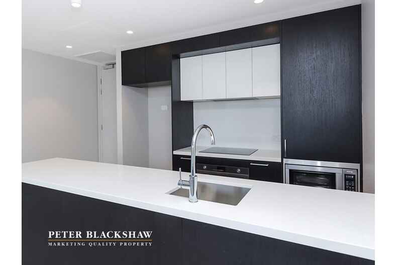 25/6 Trevillan Quay Kingston