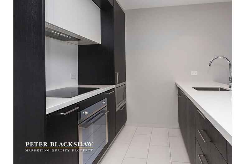 25/6 Trevillan Quay Kingston