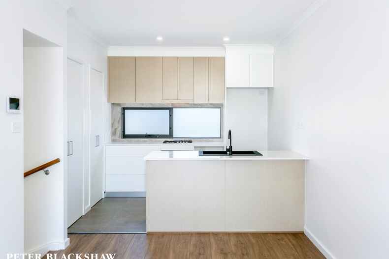 36/128 Easty Street Phillip