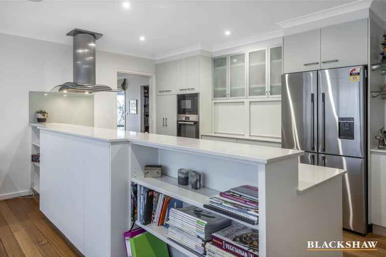 95 Shackleton Circuit Mawson