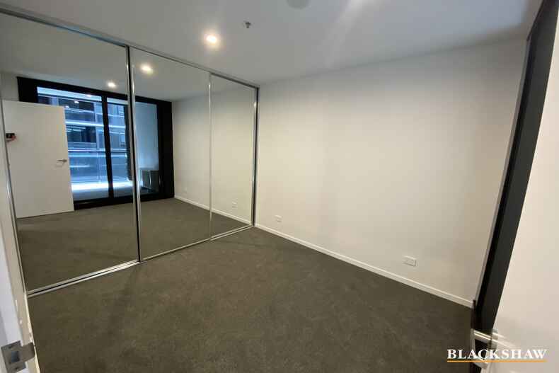 815/15 Bowes Street Phillip