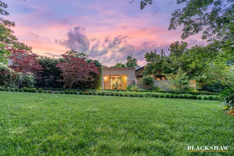 95 Strickland Crescent Deakin 95 Strickland Crescent Deakin