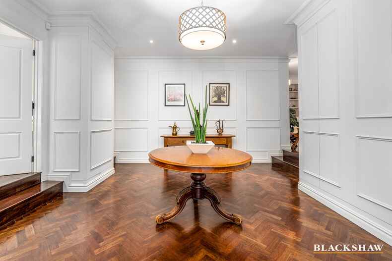 95 Strickland Crescent Deakin 95 Strickland Crescent Deakin