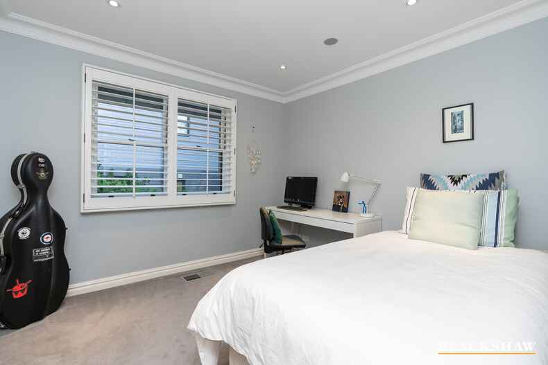 95 Strickland Crescent Deakin 95 Strickland Crescent Deakin