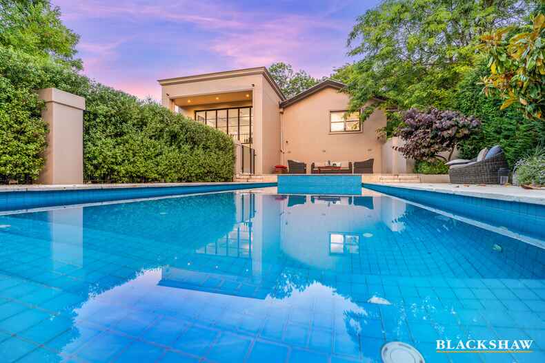 95 Strickland Crescent Deakin 95 Strickland Crescent Deakin