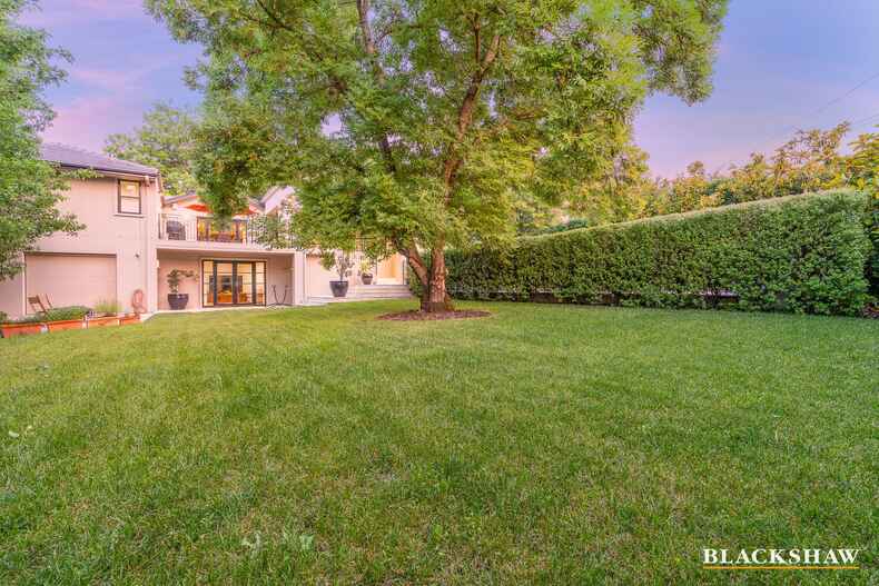 95 Strickland Crescent Deakin 95 Strickland Crescent Deakin