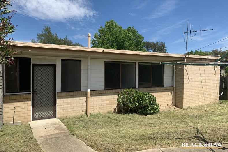 4 Harrington Circuit Kambah 4 Harrington Circuit Kambah