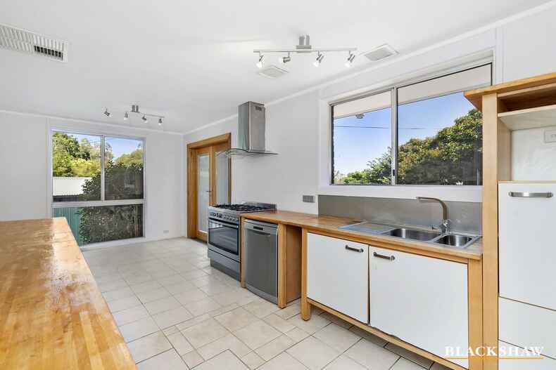 10 Kinkead Street Evatt 10 Kinkead Street Evatt