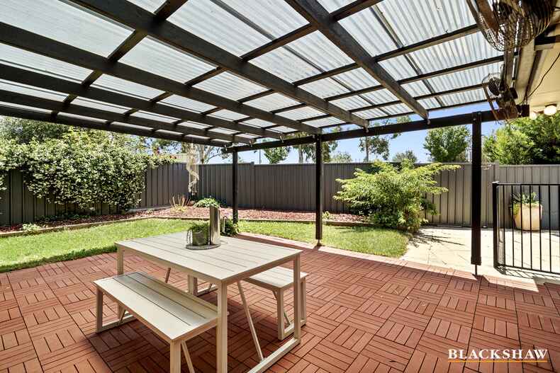 37 Freda Bennett Circuit Nicholls 37 Freda Bennett Circuit Nicholls