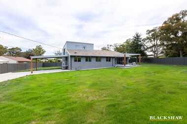 54 Bosworth Circuit Kambah