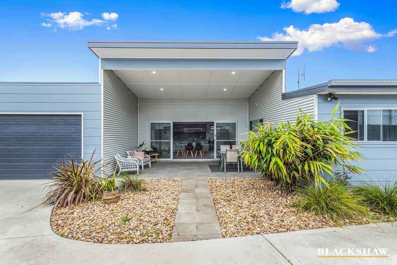 22 Gillan Grove Broulee