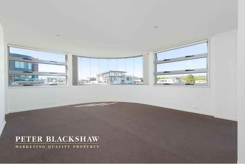 56/71 Giles Street Kingston