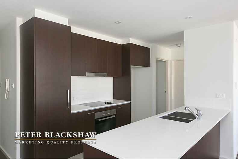 56/71 Giles Street Kingston