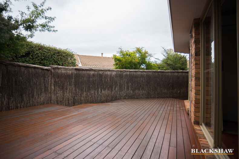 16/7 McClintock Street Lyneham