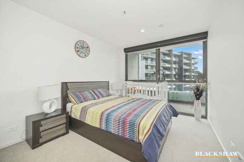 49/7 Irving Street Phillip